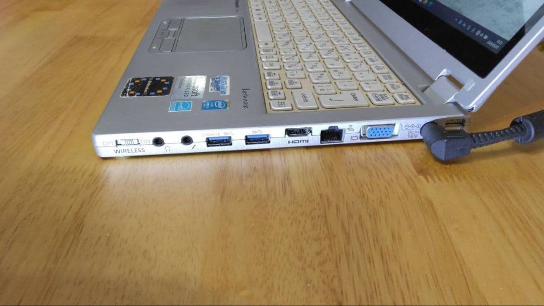 レッツノート CF-MX3 Core i5-4310Uメモリ8G　SSD256G