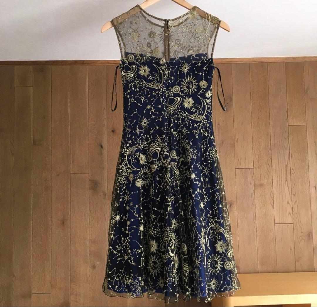 美品　TADASHI SHOJI タダシ ショージ　ドレス　ワンピース ０