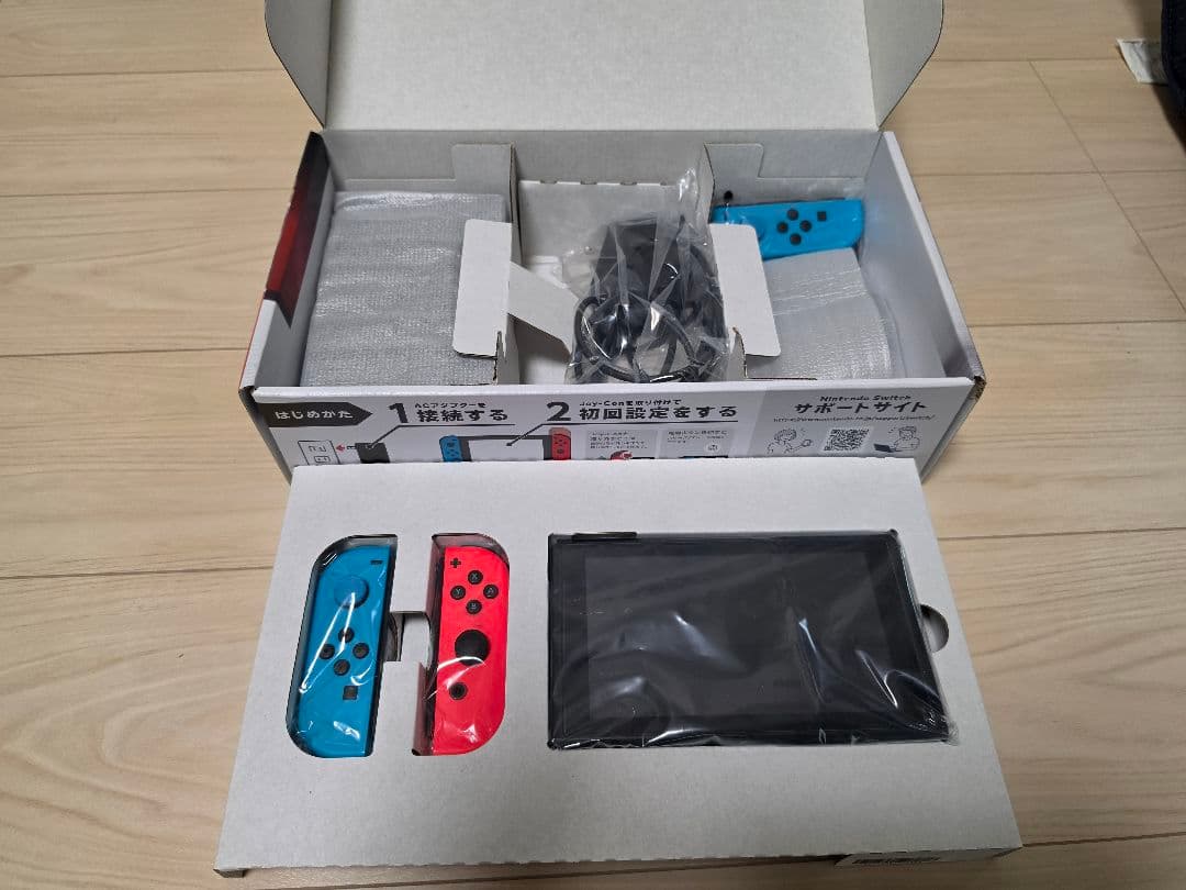 x*n様 Nintendo Switch 本体 ネオンブルー/ネオンレッド