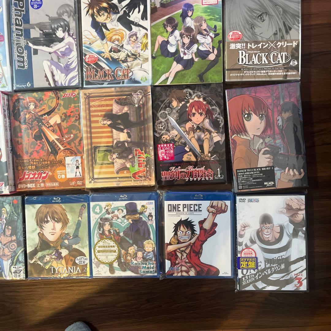 大特価　新品未開封アニメDVD、ブルーレイまとめ売り 28種類セット30枚以上