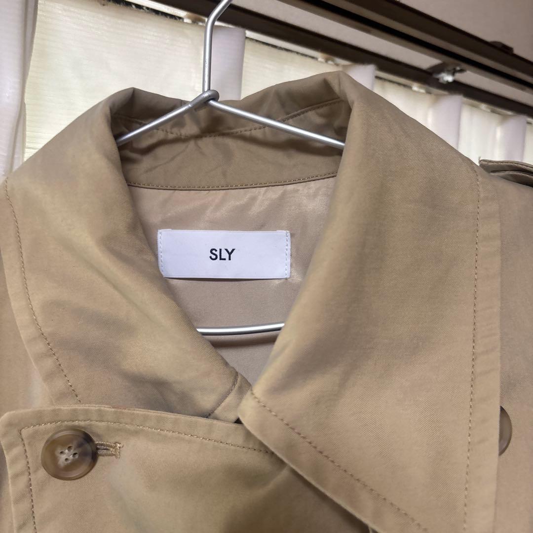 SLY バルーントレンチコート　ベージュ トレンチコート ウエストリボン付き