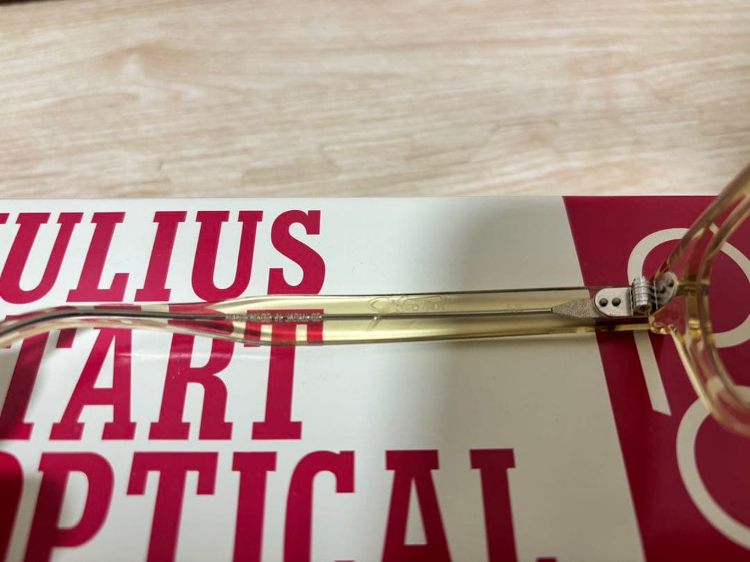 JULIUS TART OPTICAL AR 44-22 シャンパン