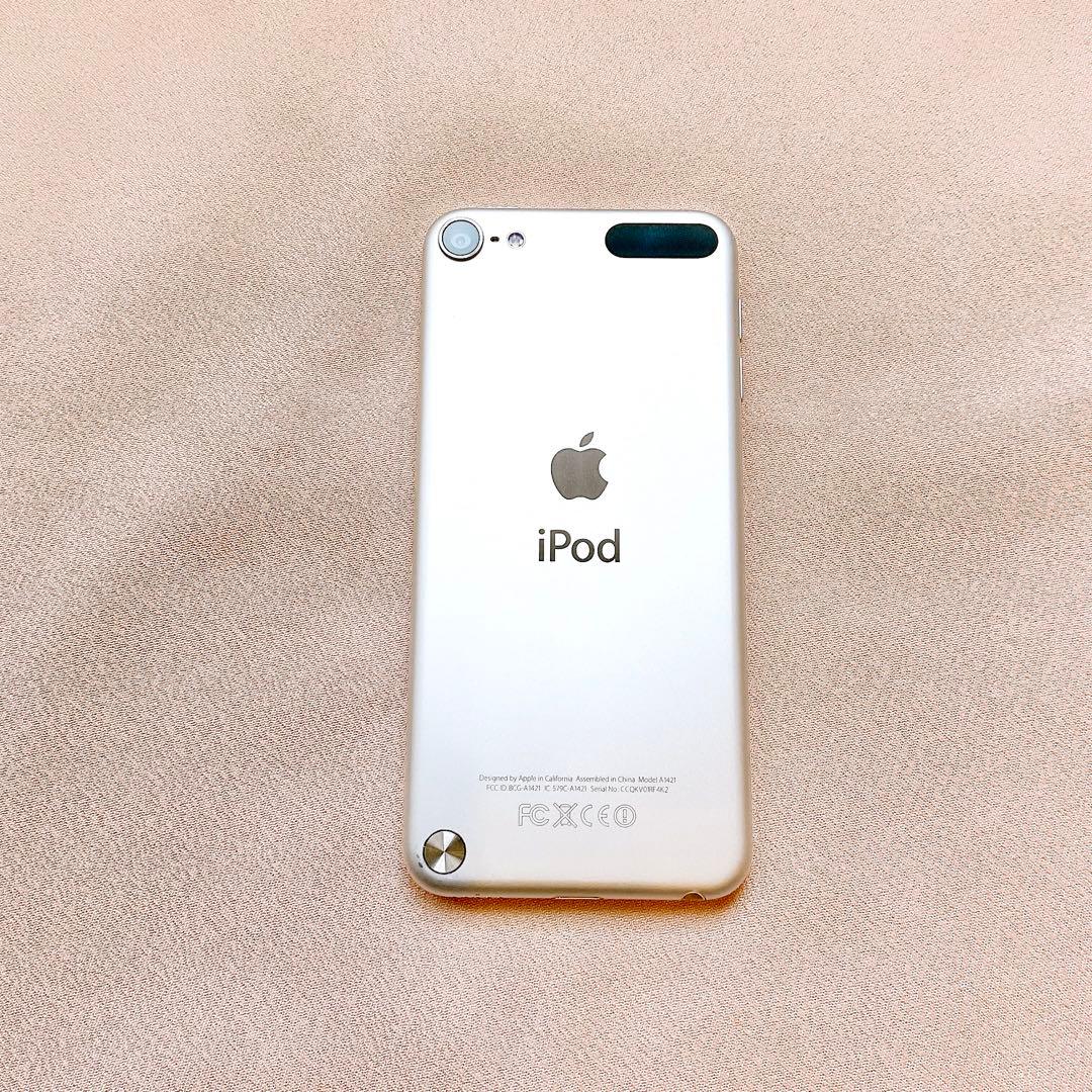 シルバー iPod touch 第5世代 64GB アイポッドApple本体 K