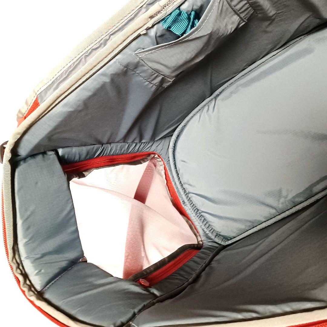 美品★mont bell★ ドッグキャリング パック★ L★ モンベル★オレンジ