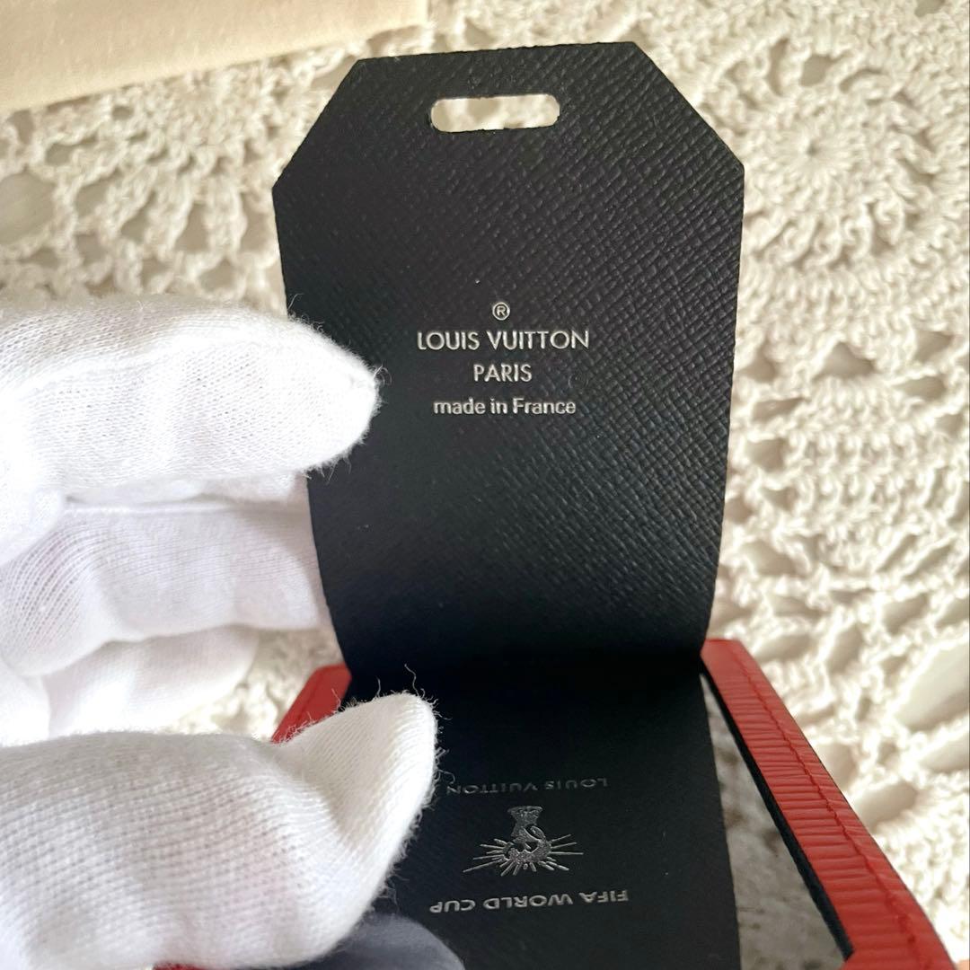 未使用に近い　LOUISVUITTON 2018年 ワールドカップ　ネームタグ