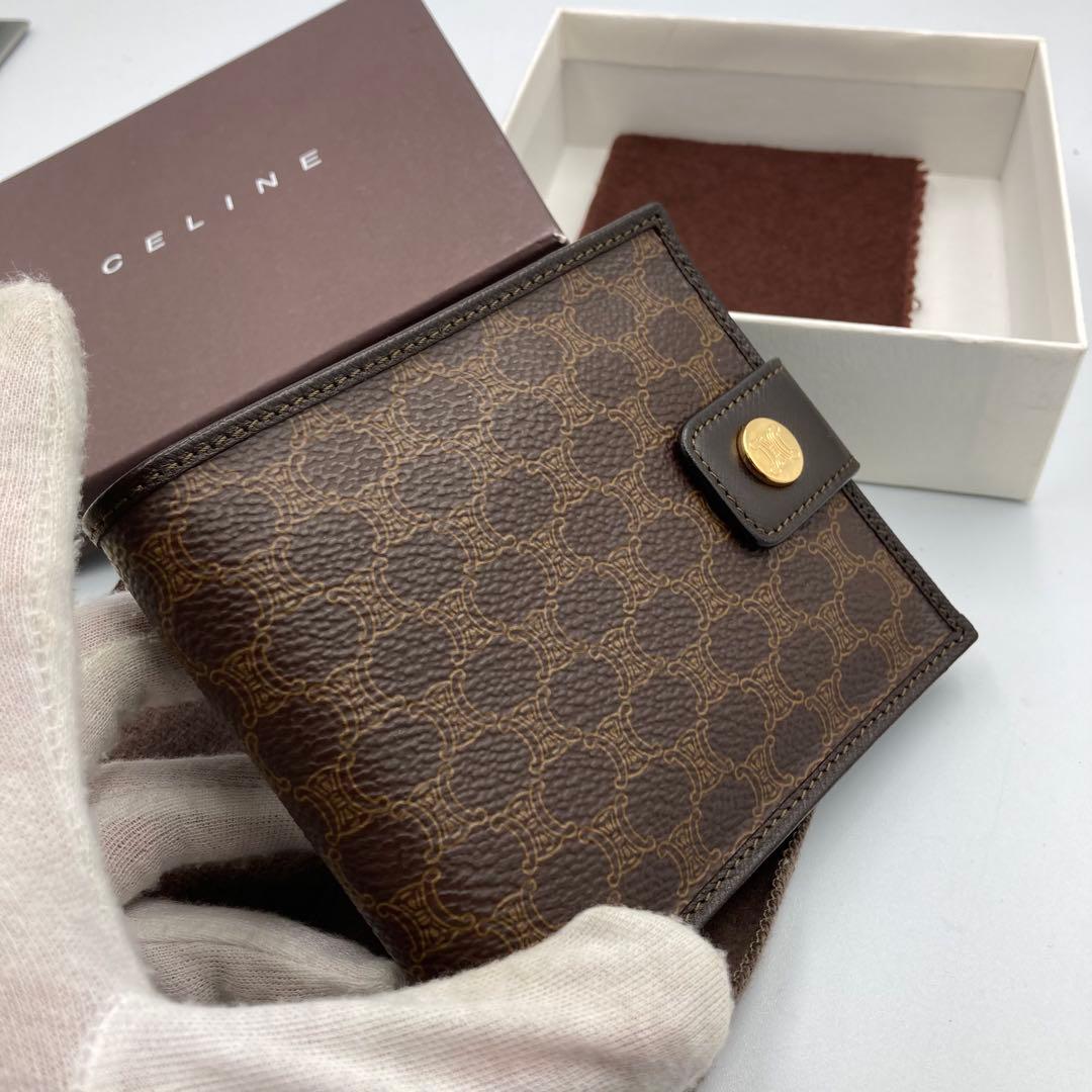 ！新品！　セリーヌ　折り財布　ケース　付属完備　85A