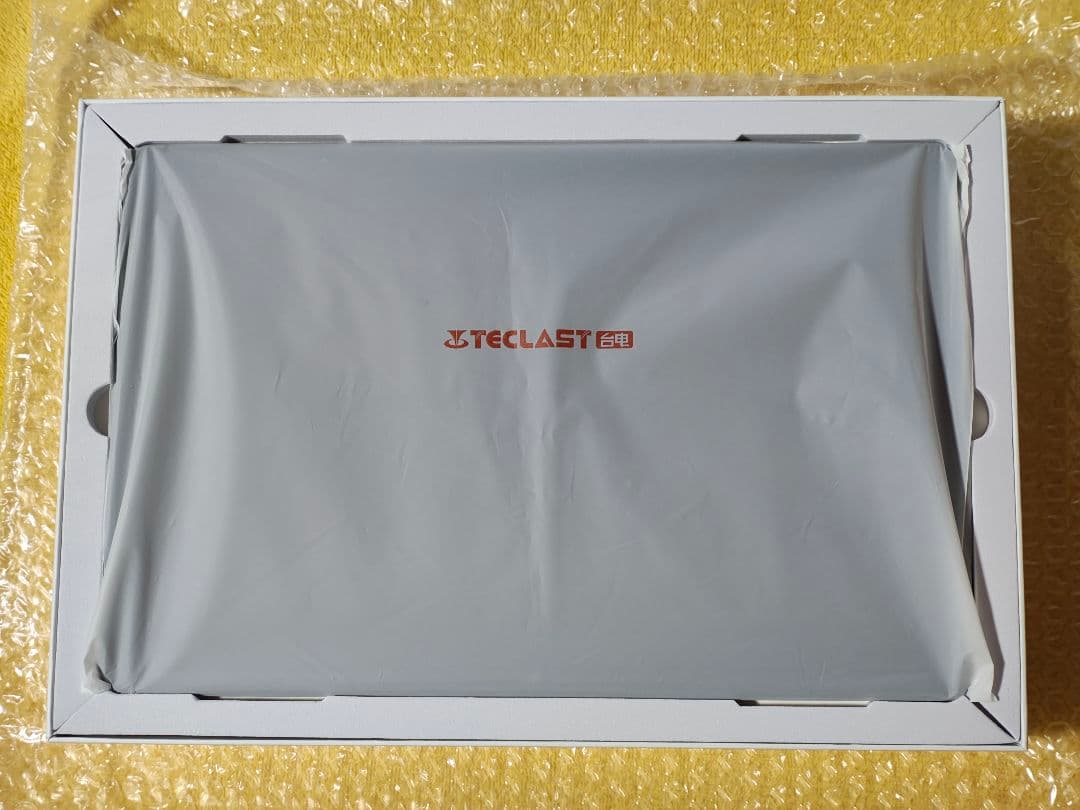【13インチ級】TECLAST　T65Max　グレー　256GB