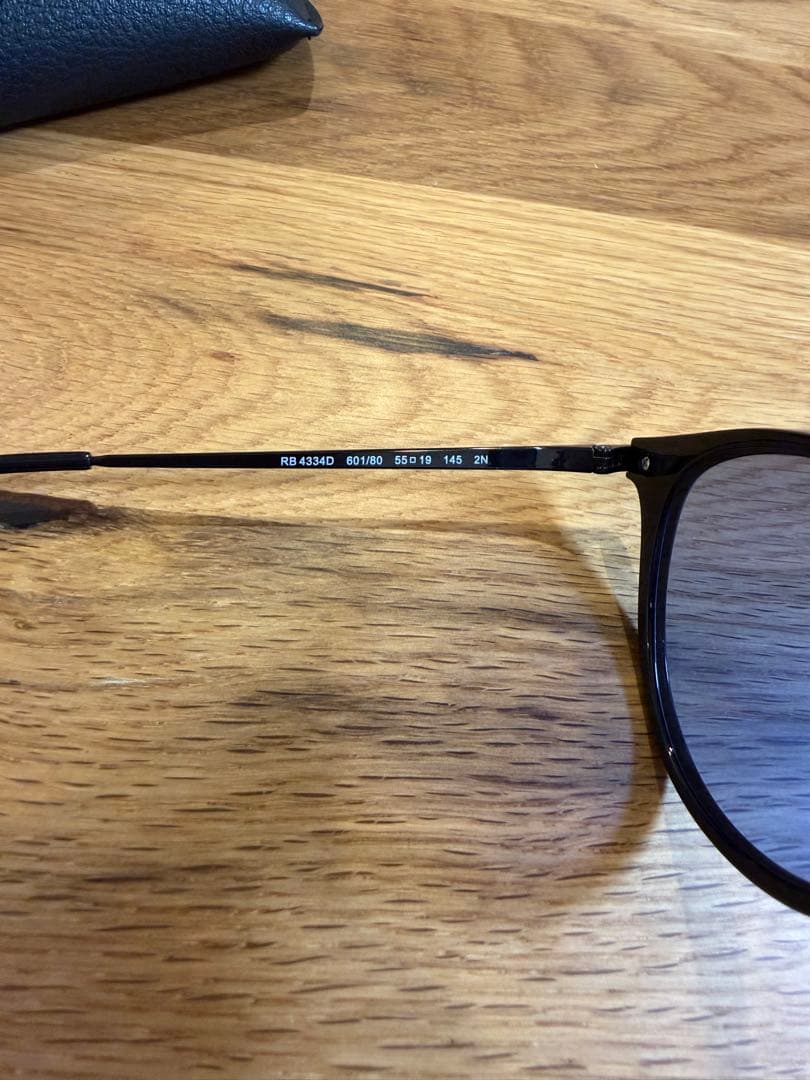 Ray-Ban レイバン　ブルーレンズサングラス　ケース付き