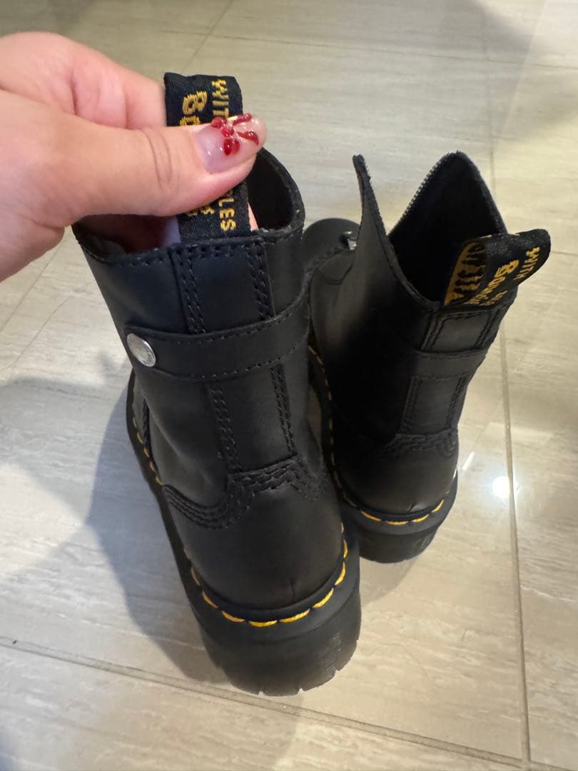 Dr.Martens チェルシーブーツ UK4（23cm-23.5cm）