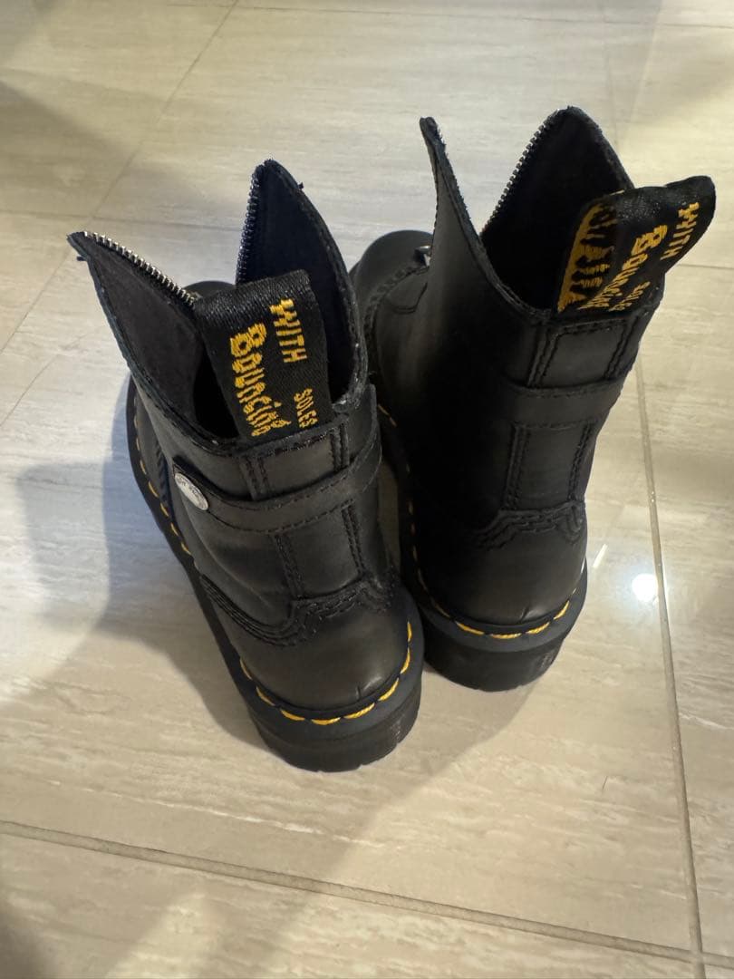 Dr.Martens チェルシーブーツ UK4（23cm-23.5cm）