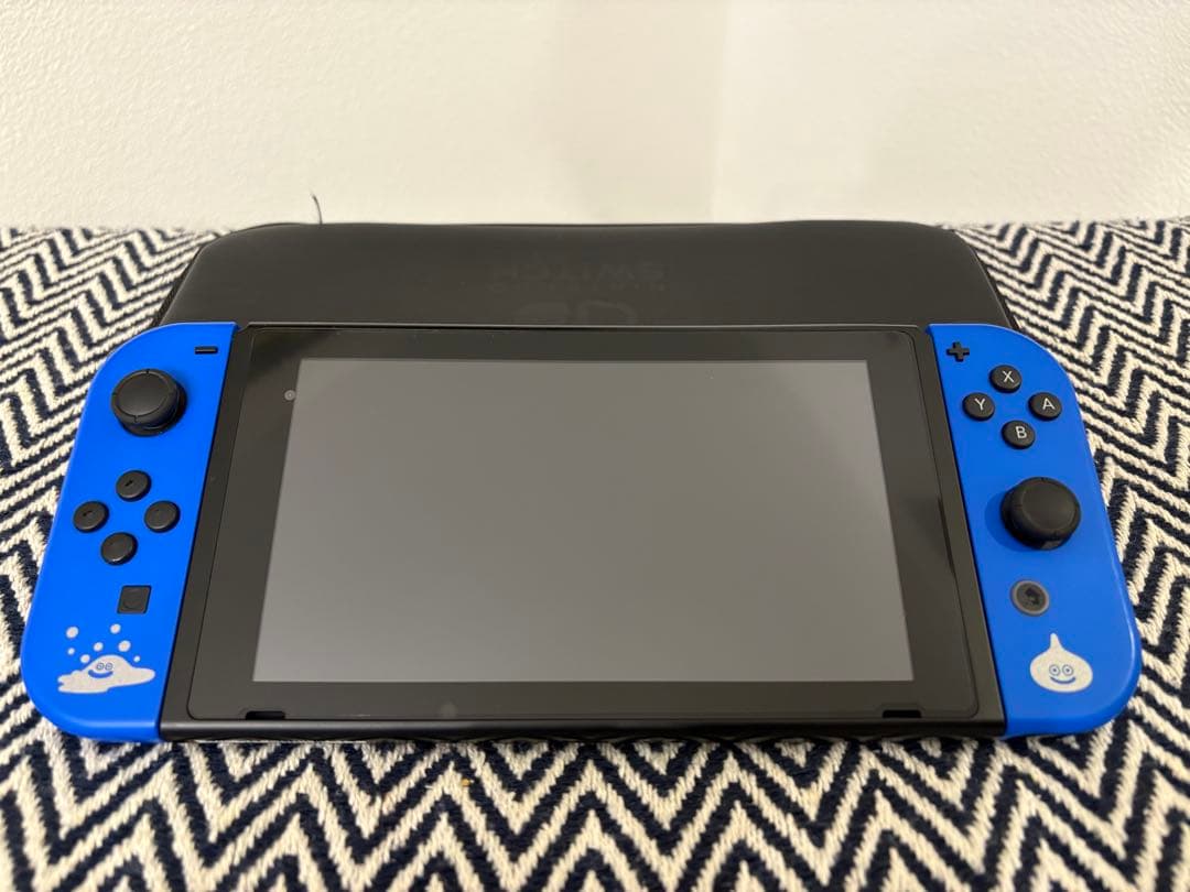 専用【おまけ付き】Nintendo Switch ドラゴンクエストエディション
