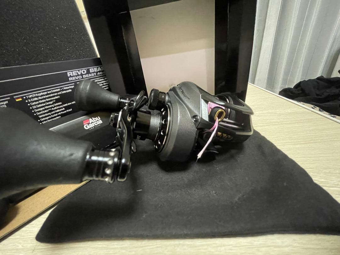 ポ*ン様 Abu Garcia REVO BEAST 40 HS ベイトリール