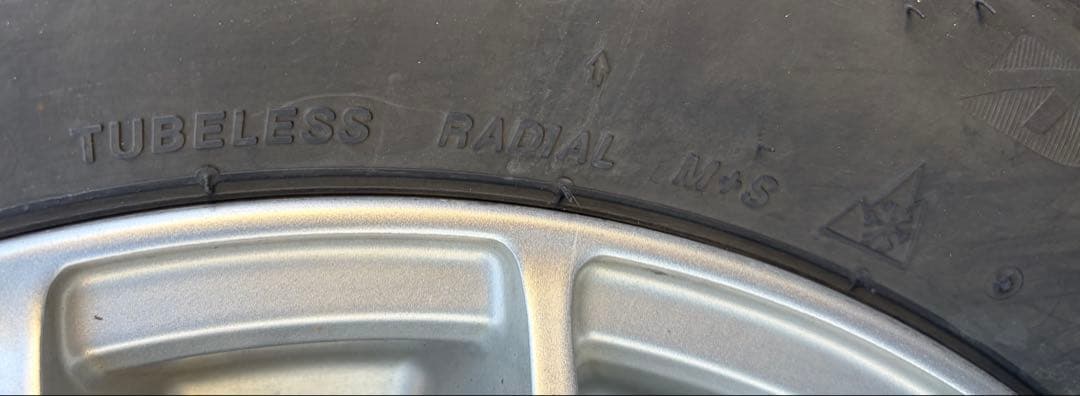 BLIZZAK VRX2 155/65R14 4本セット　アルミホイール付き