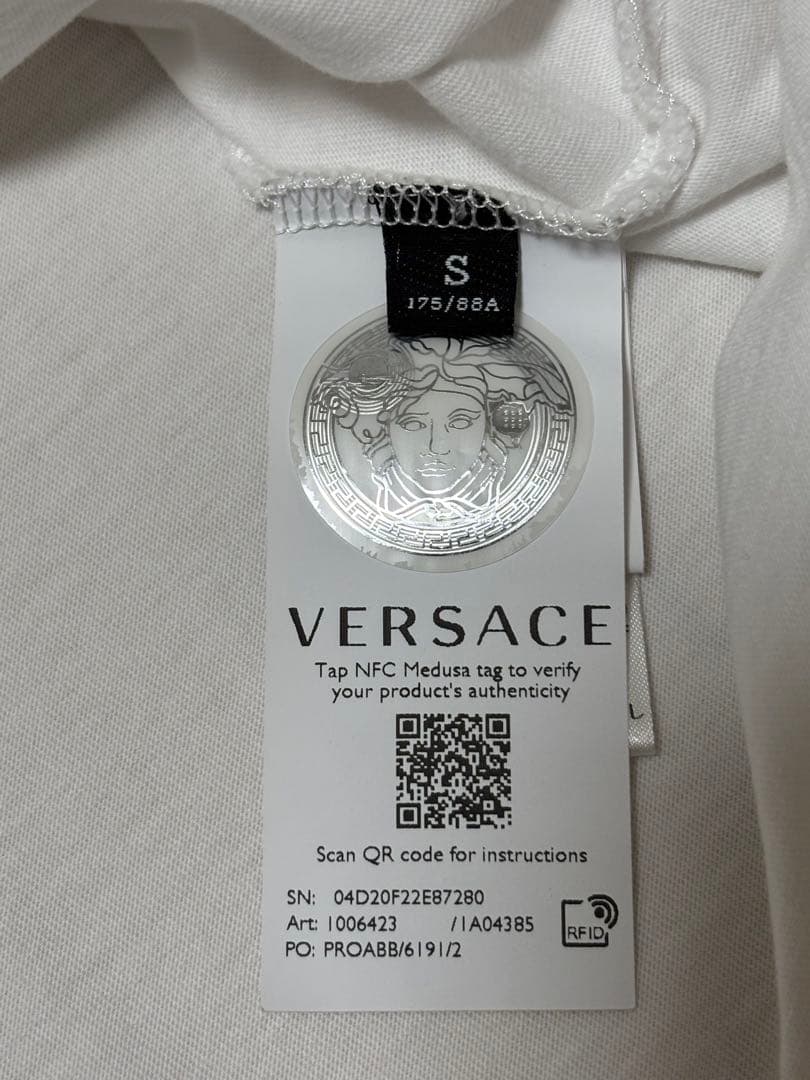 FENDACE⭐︎VERSACE✖️FENDIコラボTシャツ