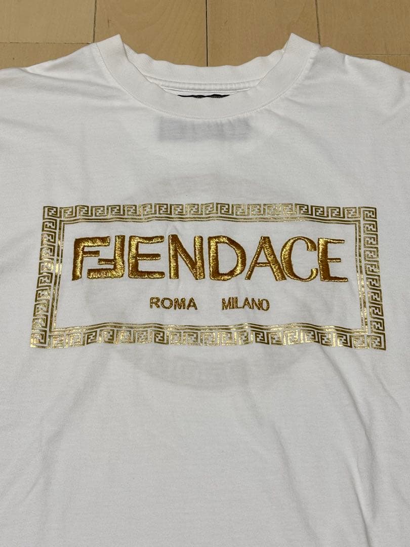 FENDACE⭐︎VERSACE✖️FENDIコラボTシャツ