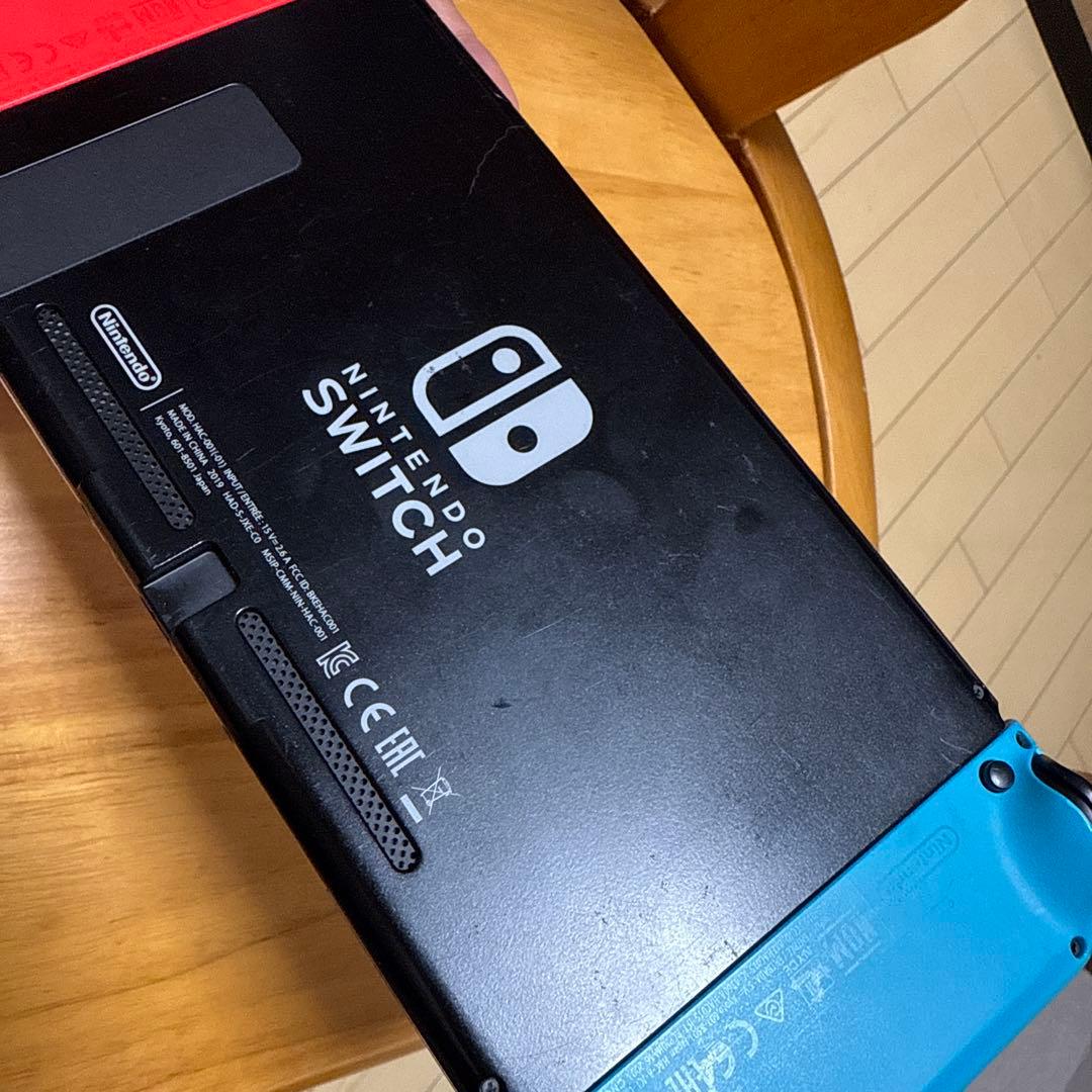 Nintendo Switch 本体 青/赤　2019バージョン