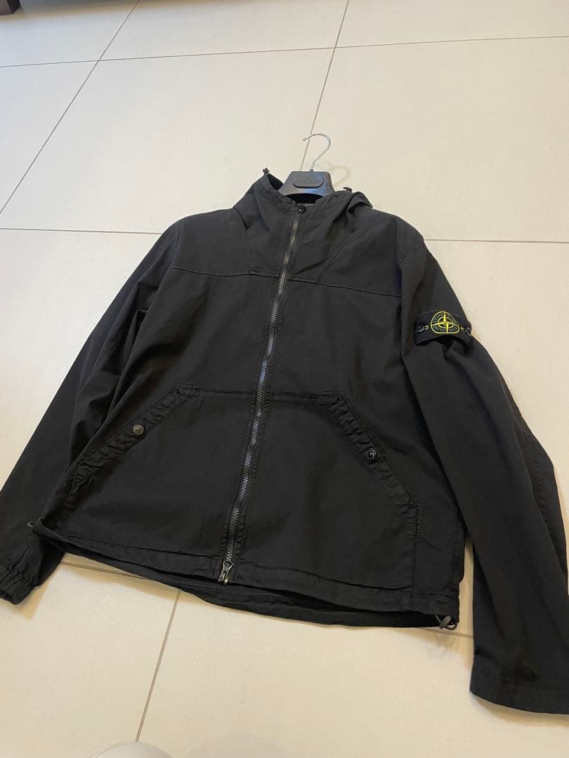 超美品　メンズ　ストーンアイランド　薄手アウター