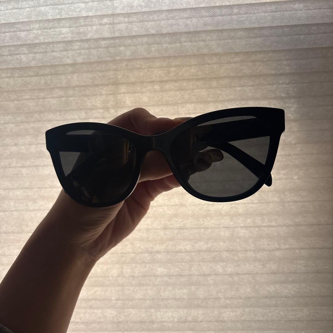 s*e様 PRADA サングラス