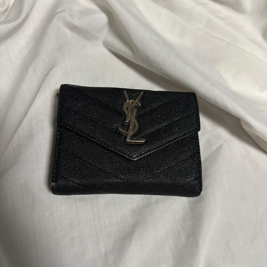 R*須様 YSL 黒 レザー 三つ折り財布