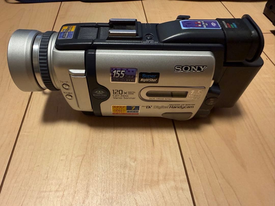 SONY DCR-TRV30 NTSCビデオカメラ 本体　動作確認済み