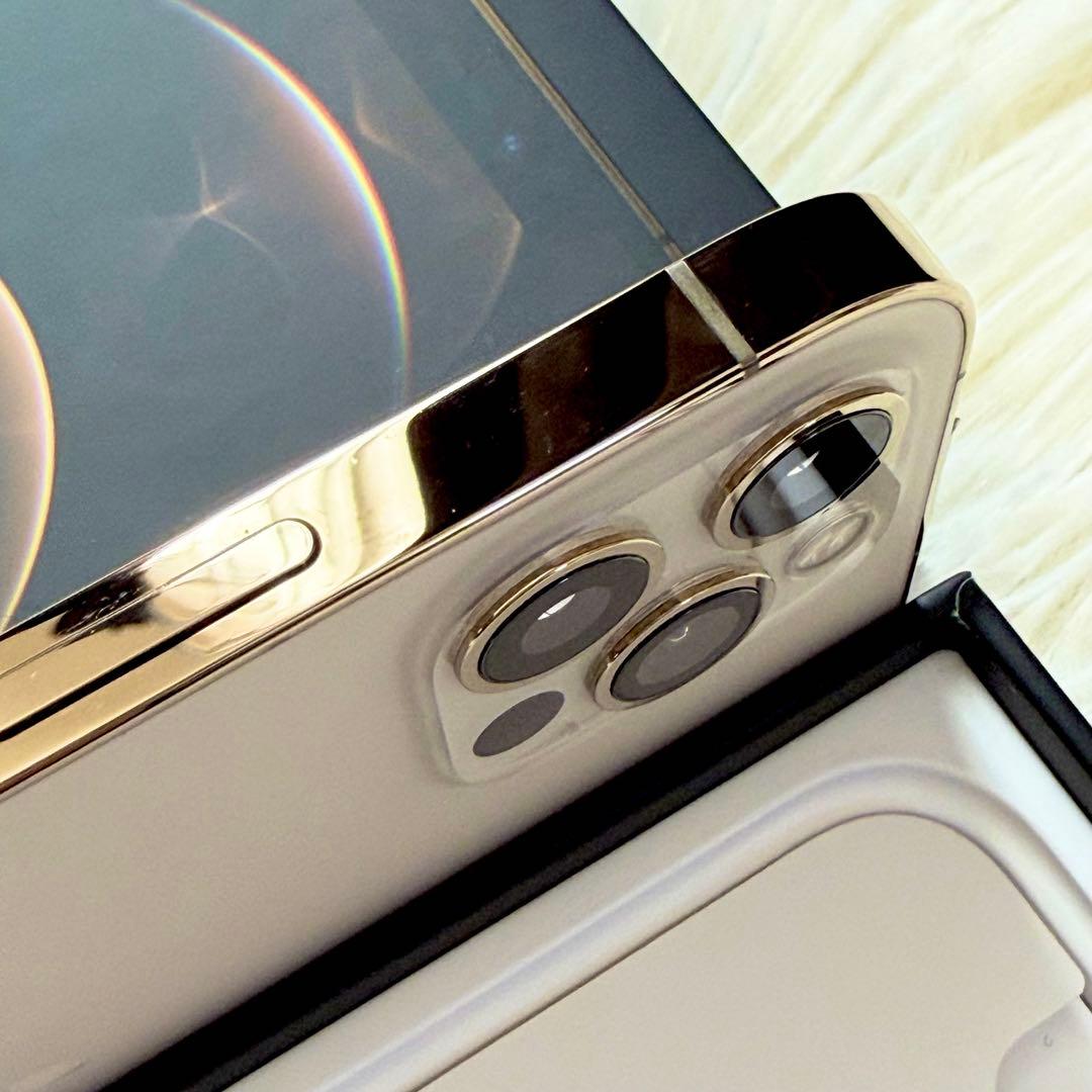 【美品】iPhone12 Pro ゴールド 256GB ガラスフィルムおまけ付き