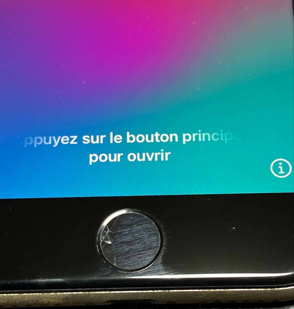 ♡iPhoneSE 第3世代　ホワイト♡