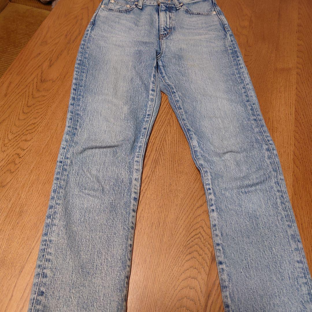 アニュアンス　Slim straight denim/スリムストレートデニム
