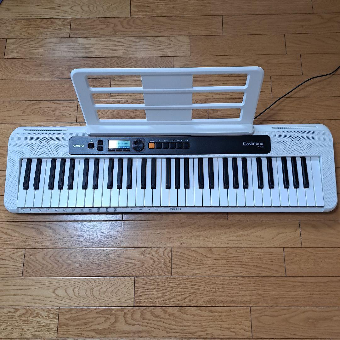 CASIO CT-S200 Casiotone 61鍵盤　電子キーボード