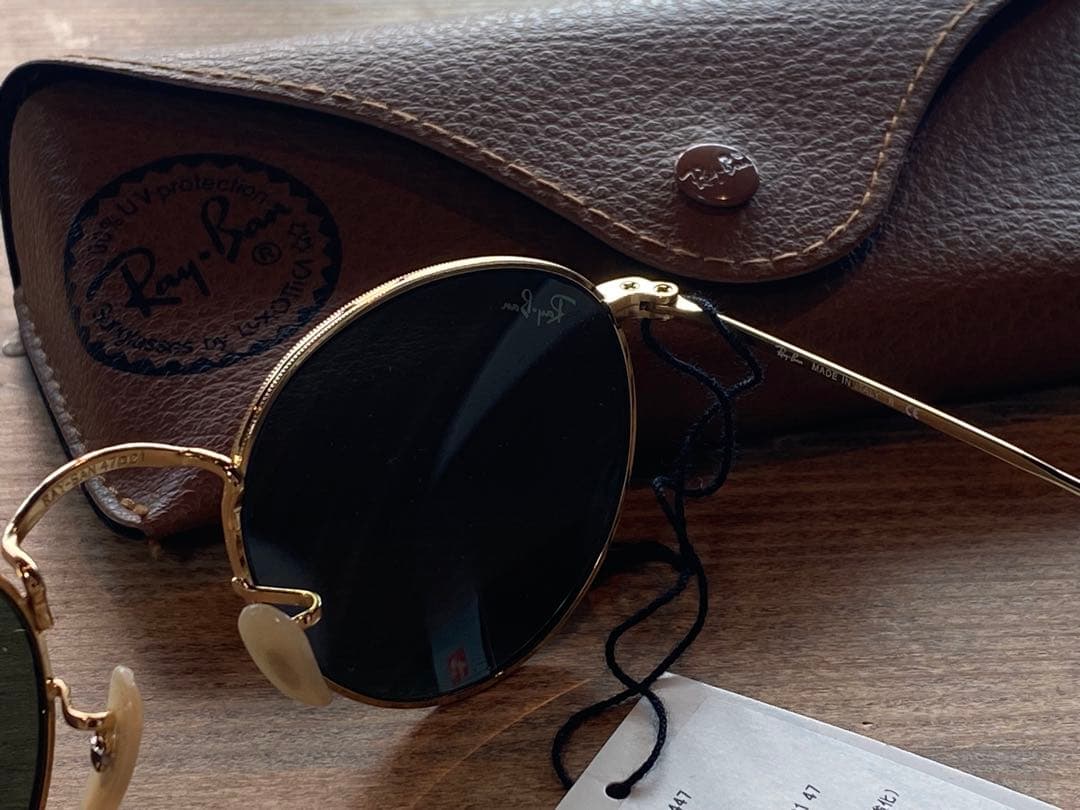Ray-Ban サングラス　RB3447
