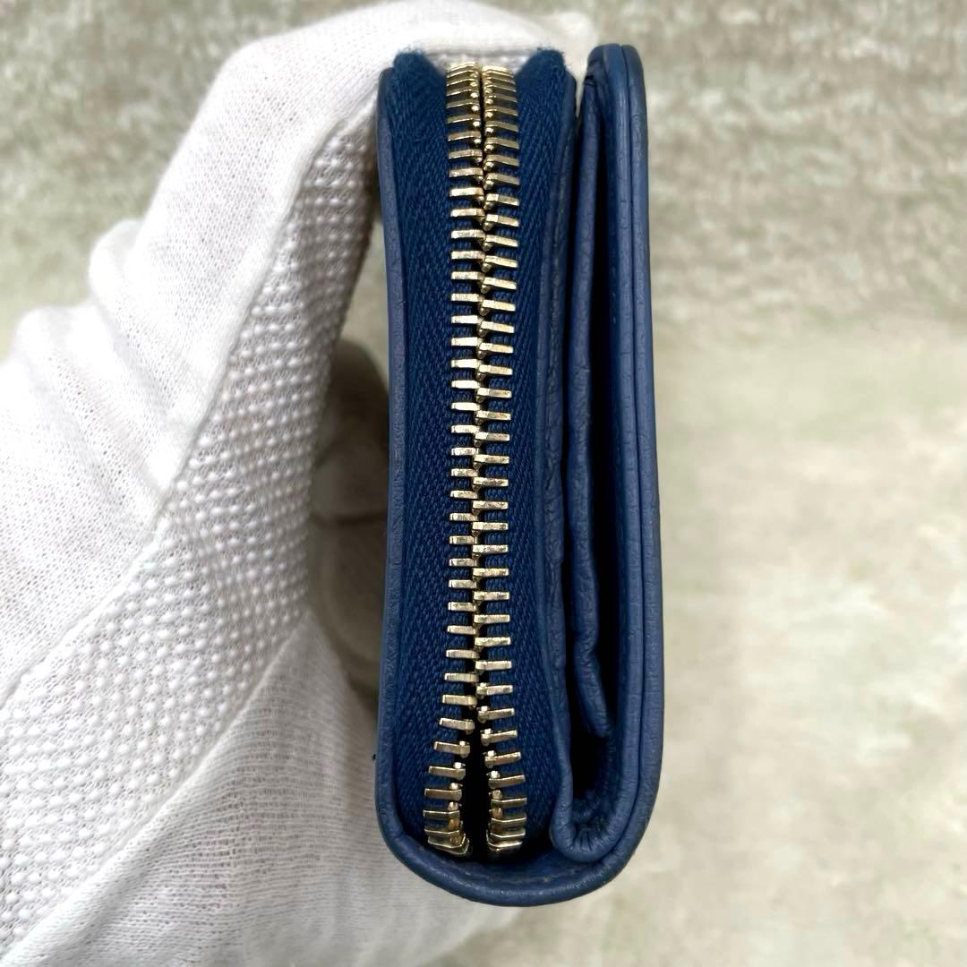 美品 グッチ GUCCI 2つ折り 財布　ラウンドファスナー　キャンバス シマ