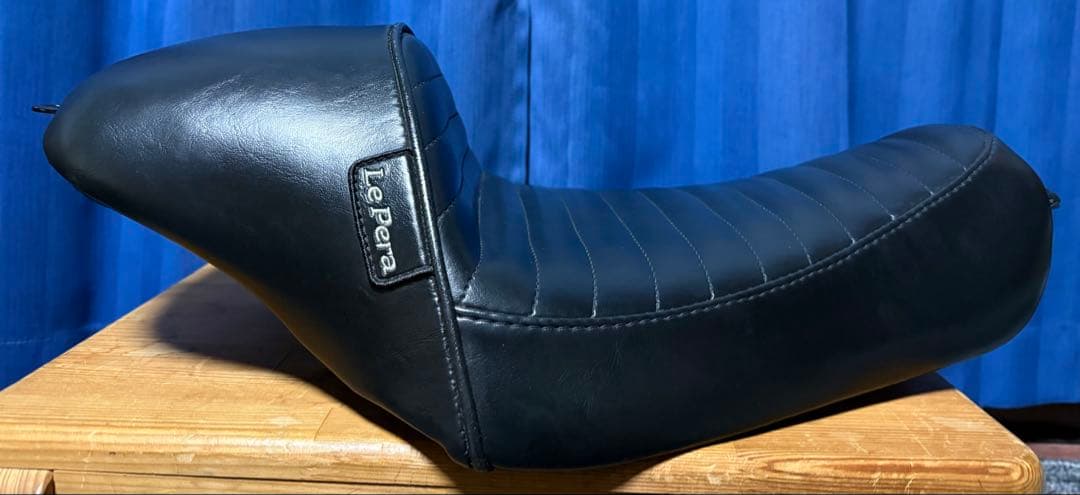hound ハーレー スポーツスター Le Pera ラペラ カフェシート