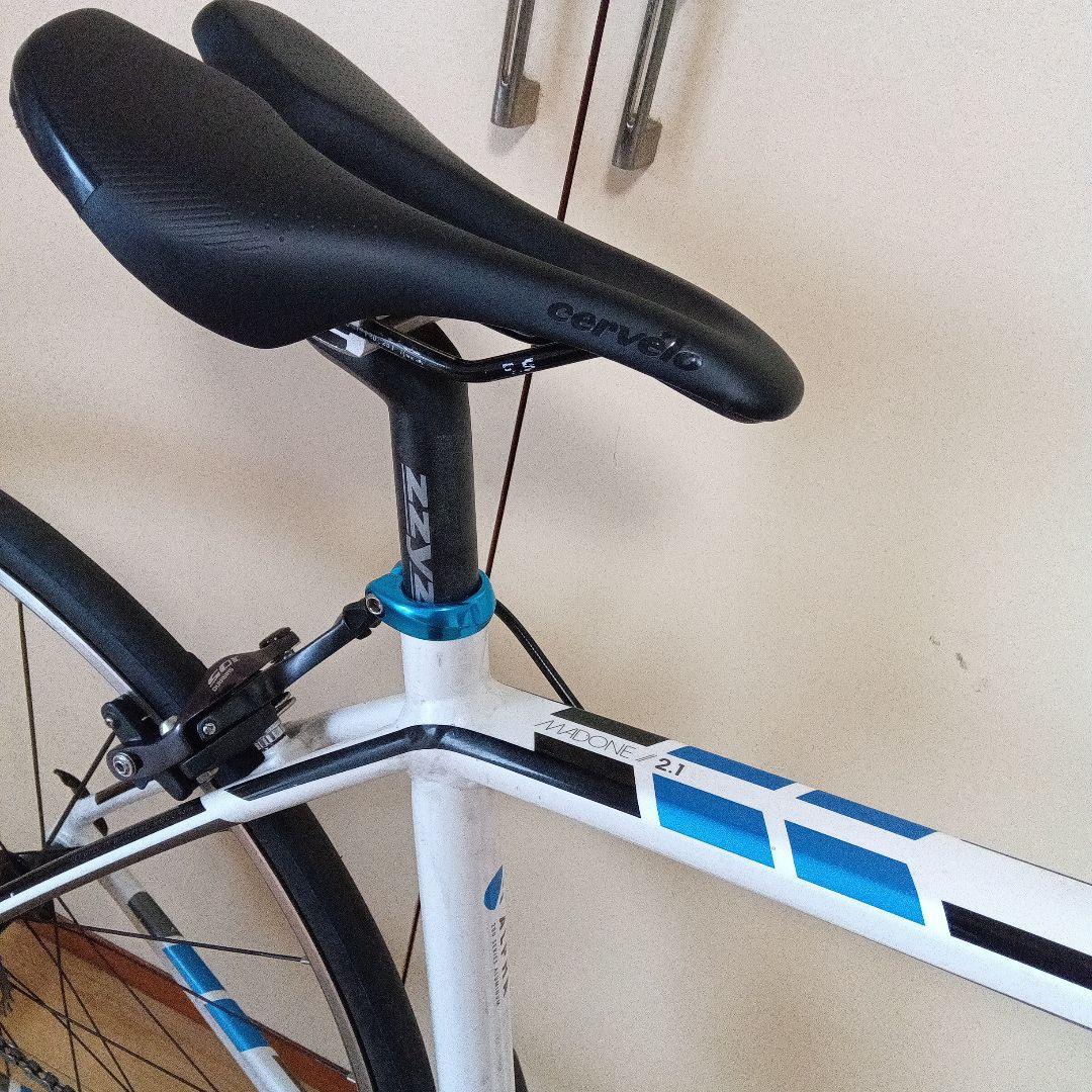 千葉県 引取 TREK MADONE 2.1サイズ52 105コンポ分解調整済み
