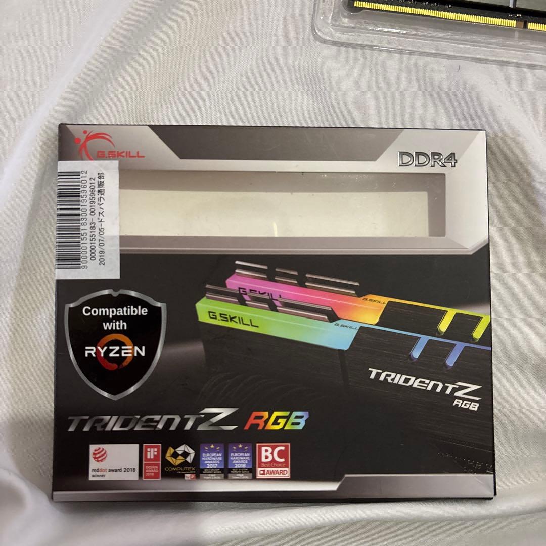 メモリー G.SKILL TRIDENT Z RGB DDR4 16GB (2x8GB)