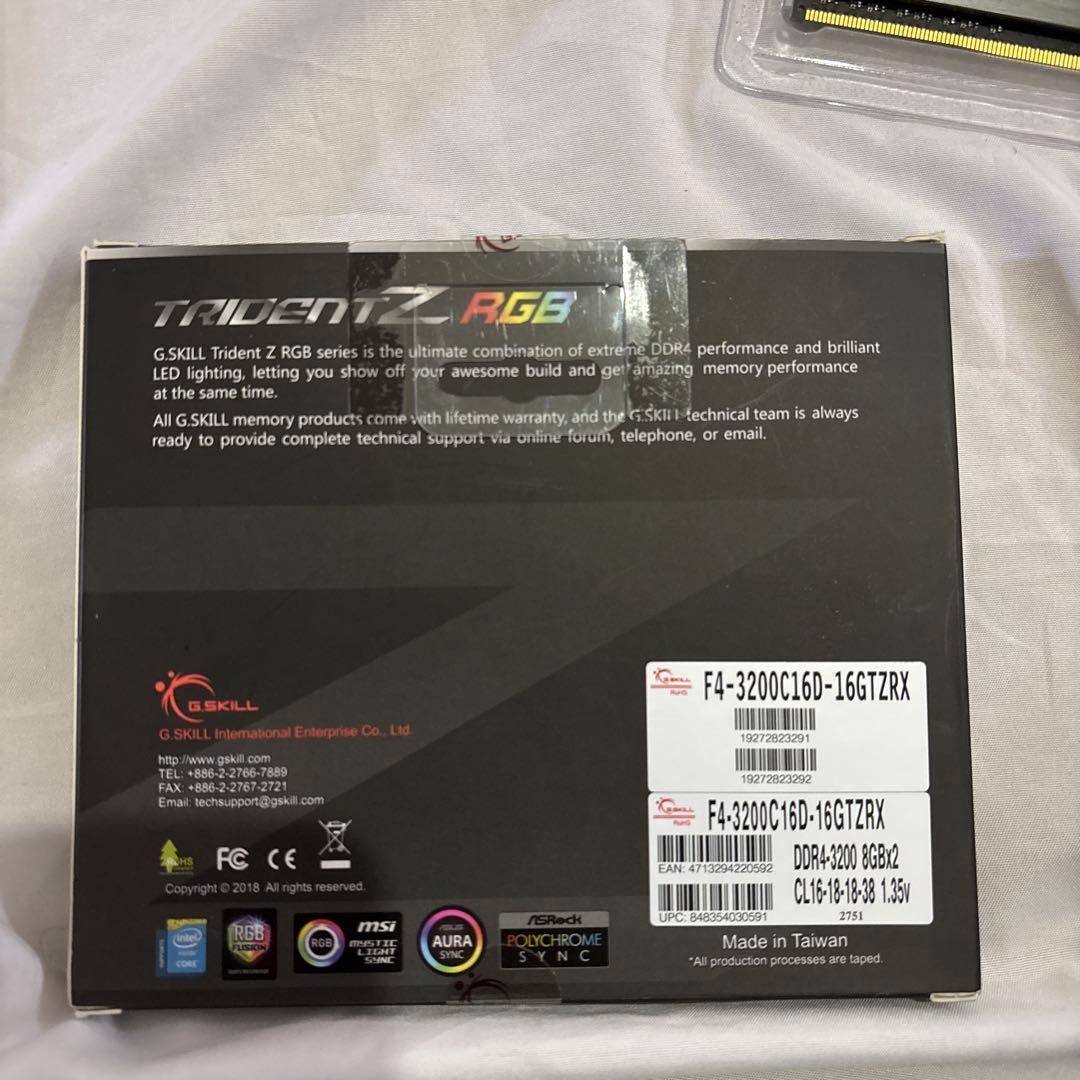 メモリー G.SKILL TRIDENT Z RGB DDR4 16GB (2x8GB)