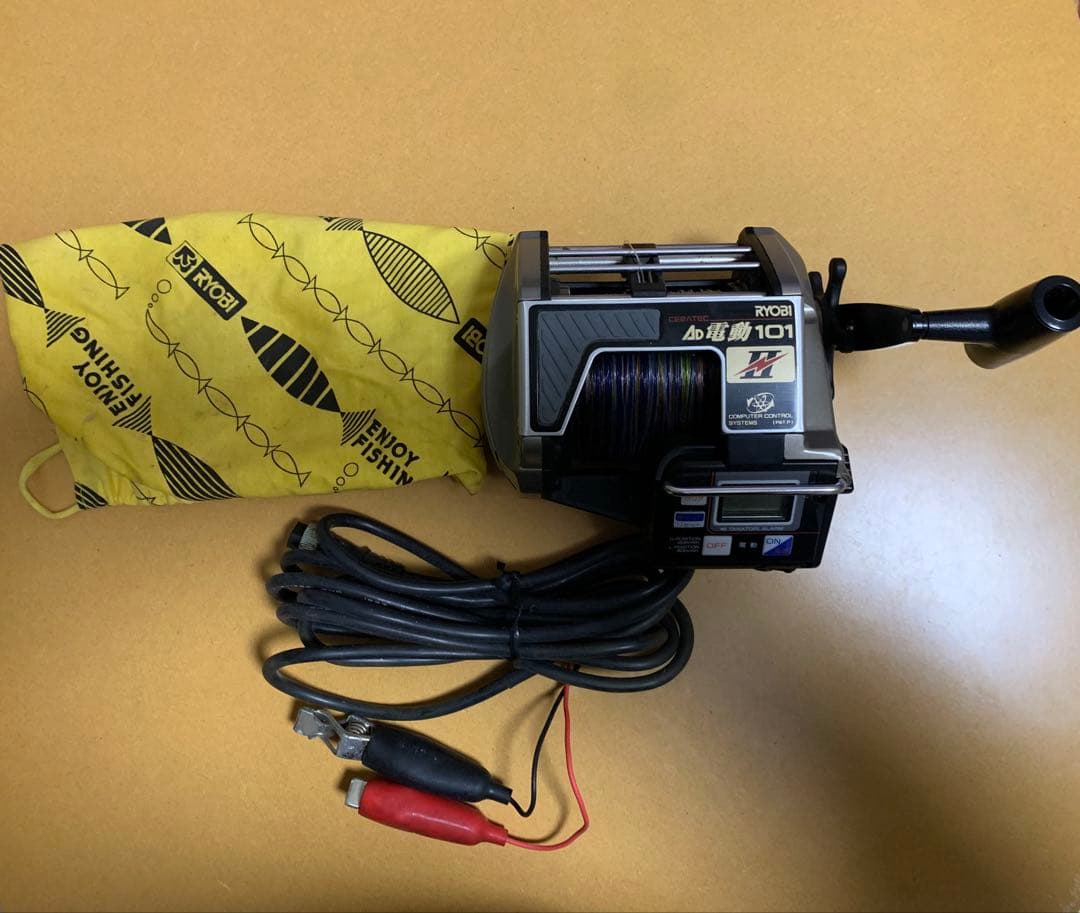 RYOBI AD電動101 電動リールとADキーパー180 木製スペーサ　付