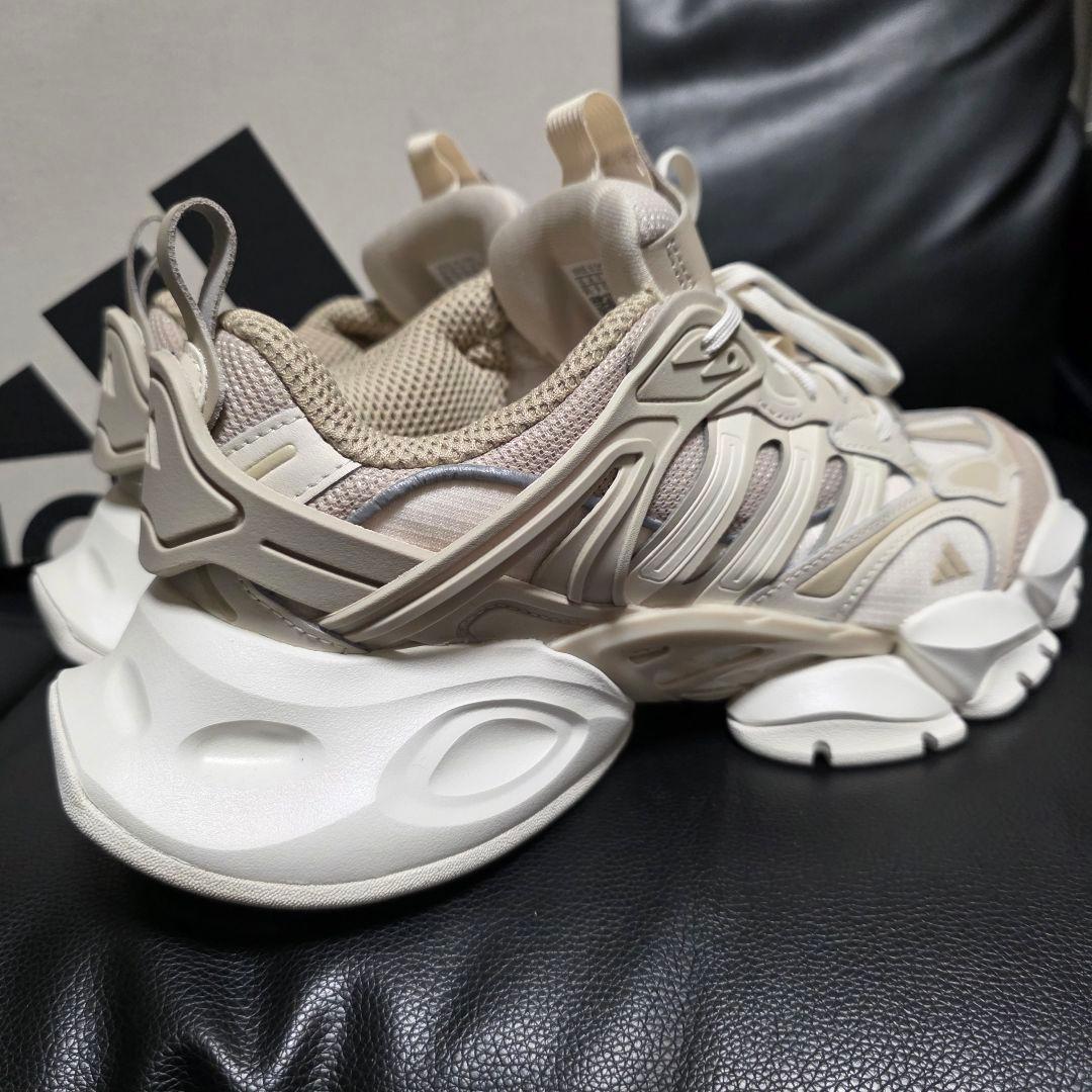 美品 adidas XLG RUNNER DELUXE 27.5