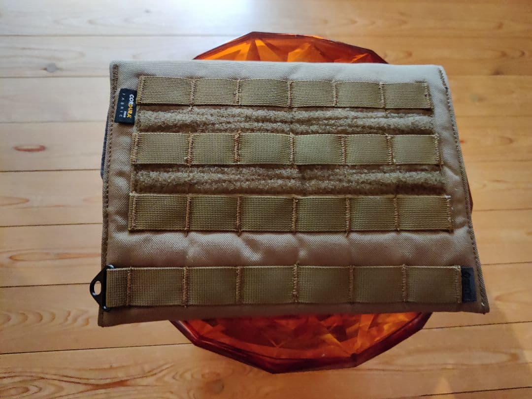 ノートPCケース HAZARD4 LaunchPad iPad Sleeve Coyote