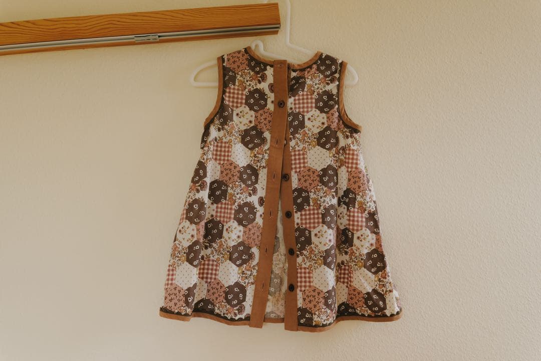 little cotton clothes 花柄ノースリーブワンピース