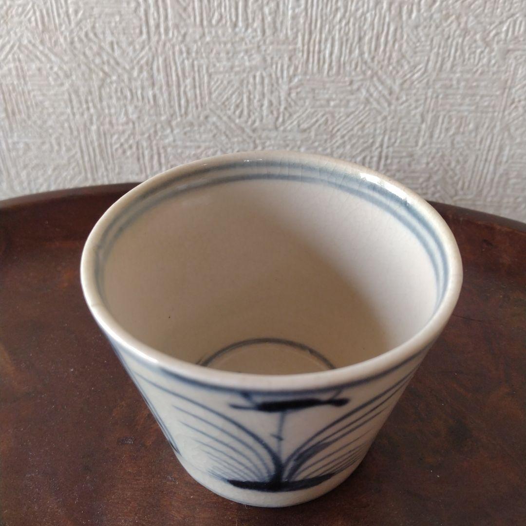 古伊万里染付美濃太白菖蒲と市松文様書き分け蕎麦猪口
