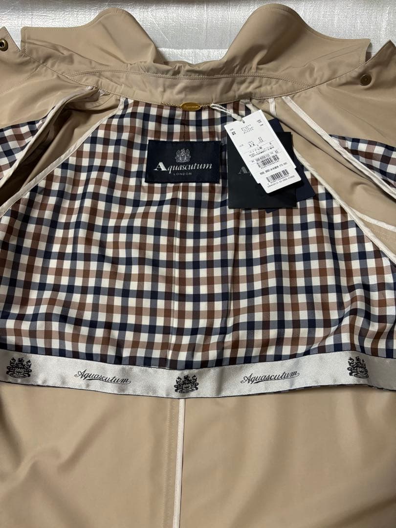 Aquascutum ベージュ ステンカラーコート