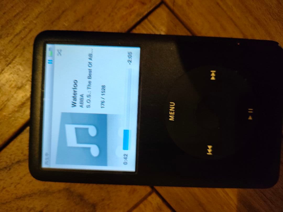 Apple iPod classic 80GB ブラック