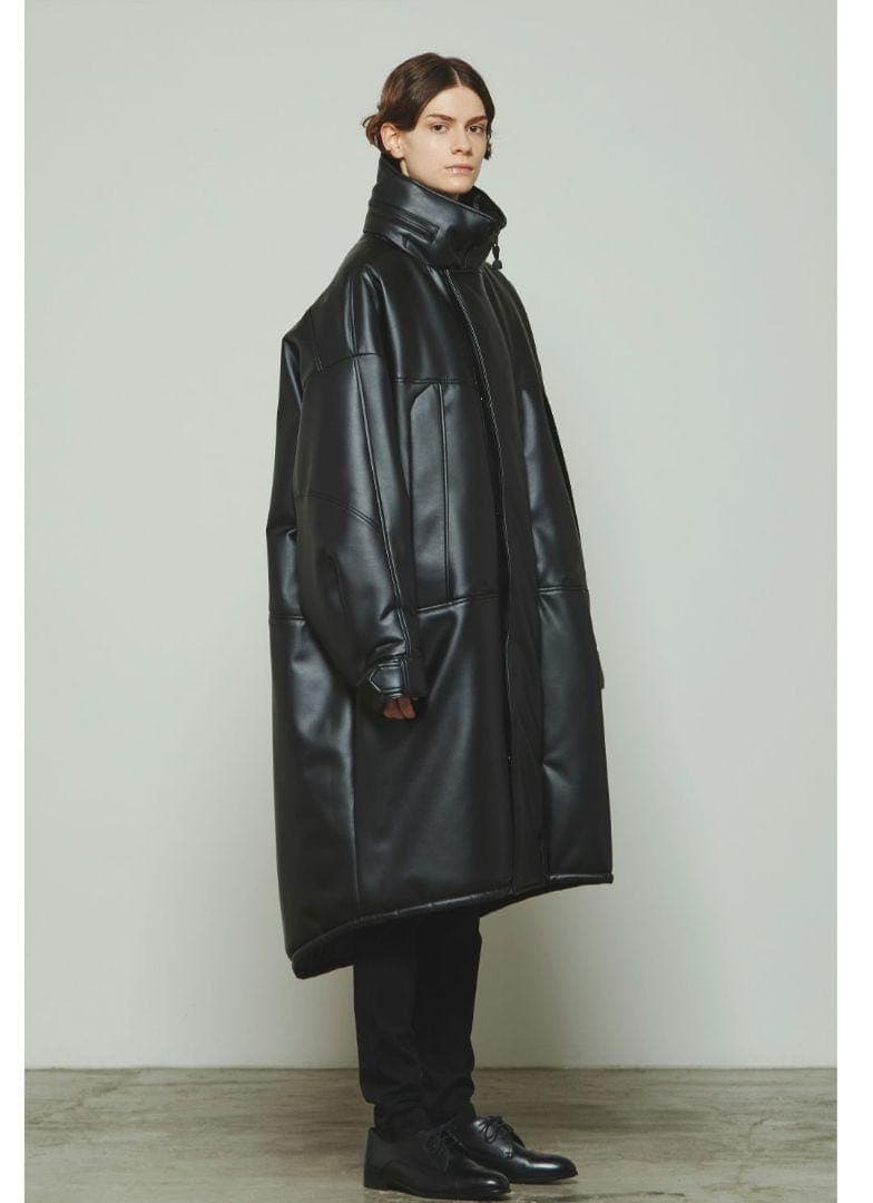 美品 the reracs シンセティックレザー モンスターパーカ ダウンコート