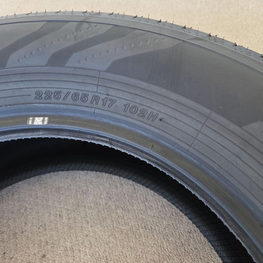 新車外し　ヨコハマノーマルタイヤ225/65R17 ４本セット