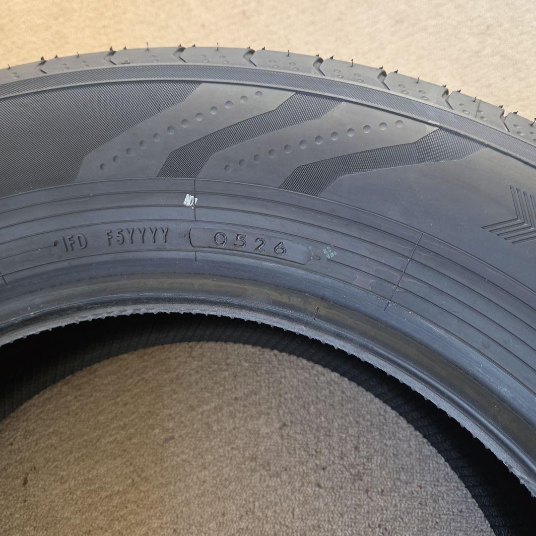 新車外し　ヨコハマノーマルタイヤ225/65R17 ４本セット