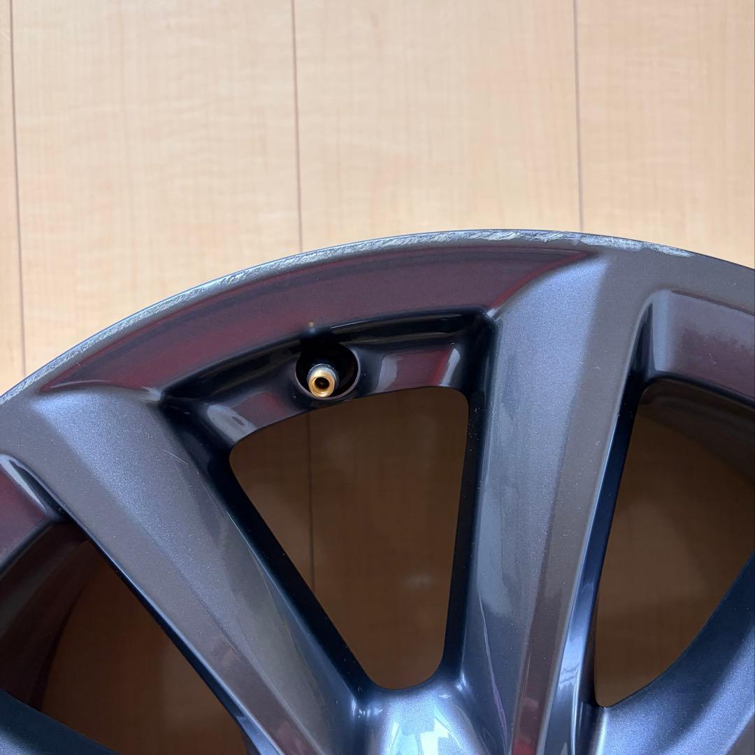 MAZDA3 純正ホイール