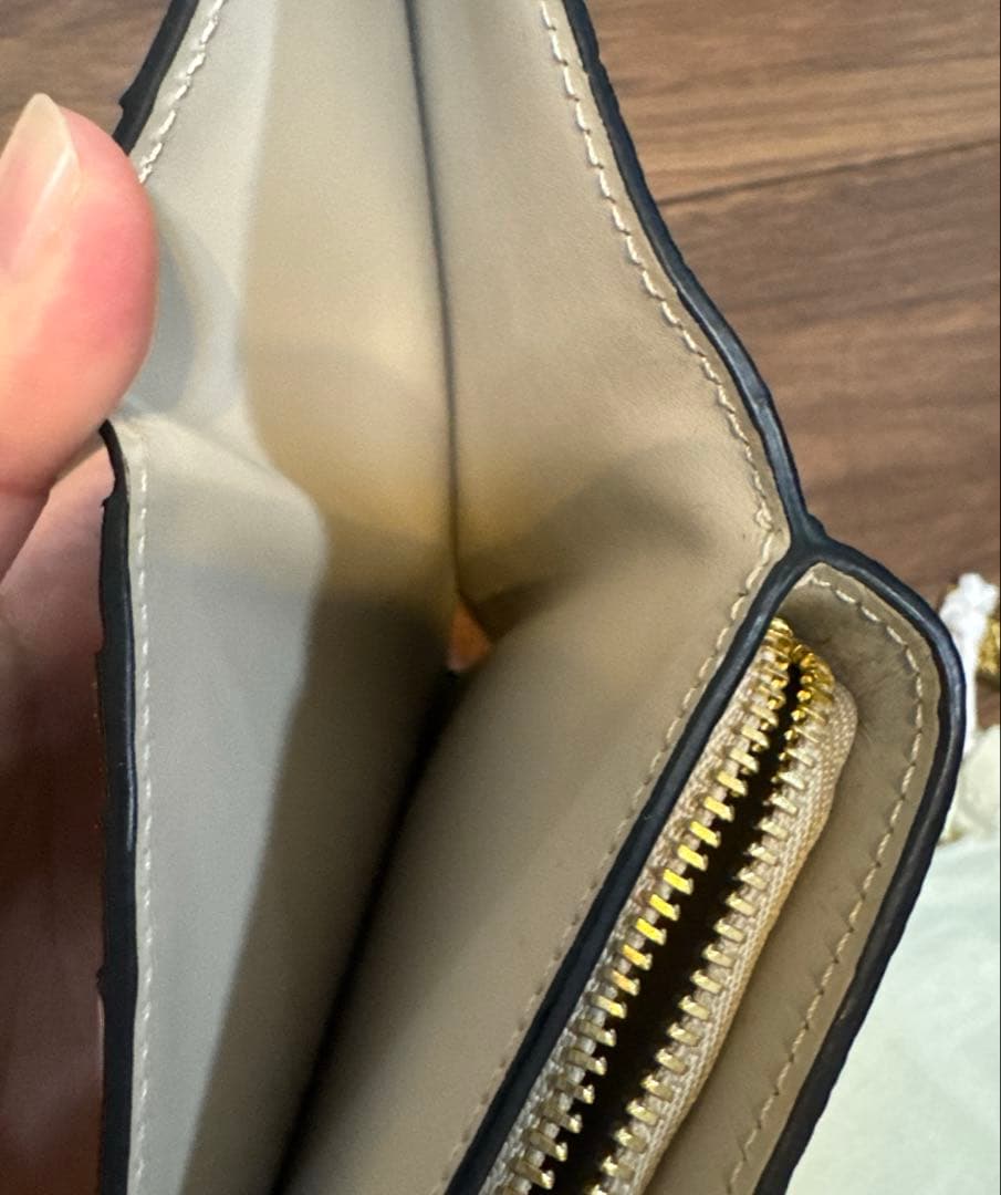 loewe 二つ折り財布