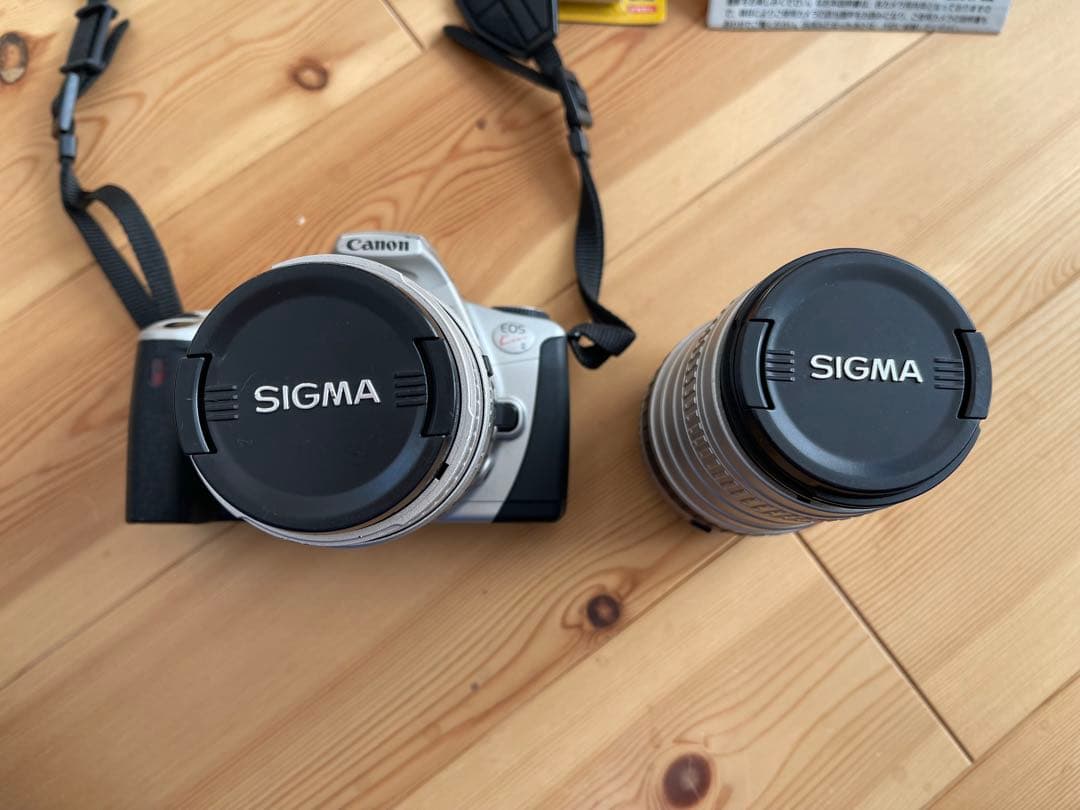 Canon EOSkissⅢフィルム一眼レフカメラ★SIGMA望遠レンズ＆電池付