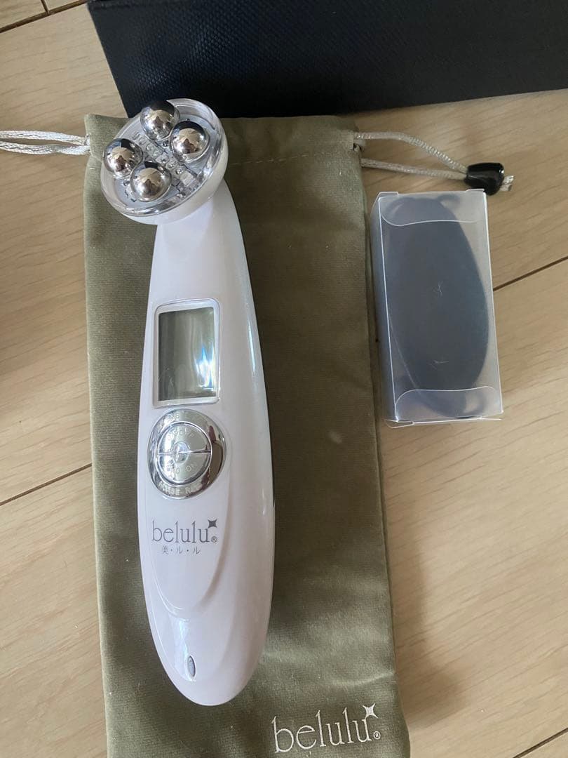 belulu プレミアムボックス美顔器➕フェイスローラーセット