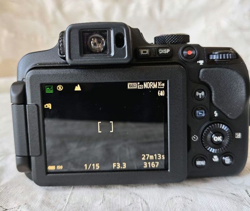 【美品】Nikon COOLPIX P610 60倍 ブラック 専用ケース付き