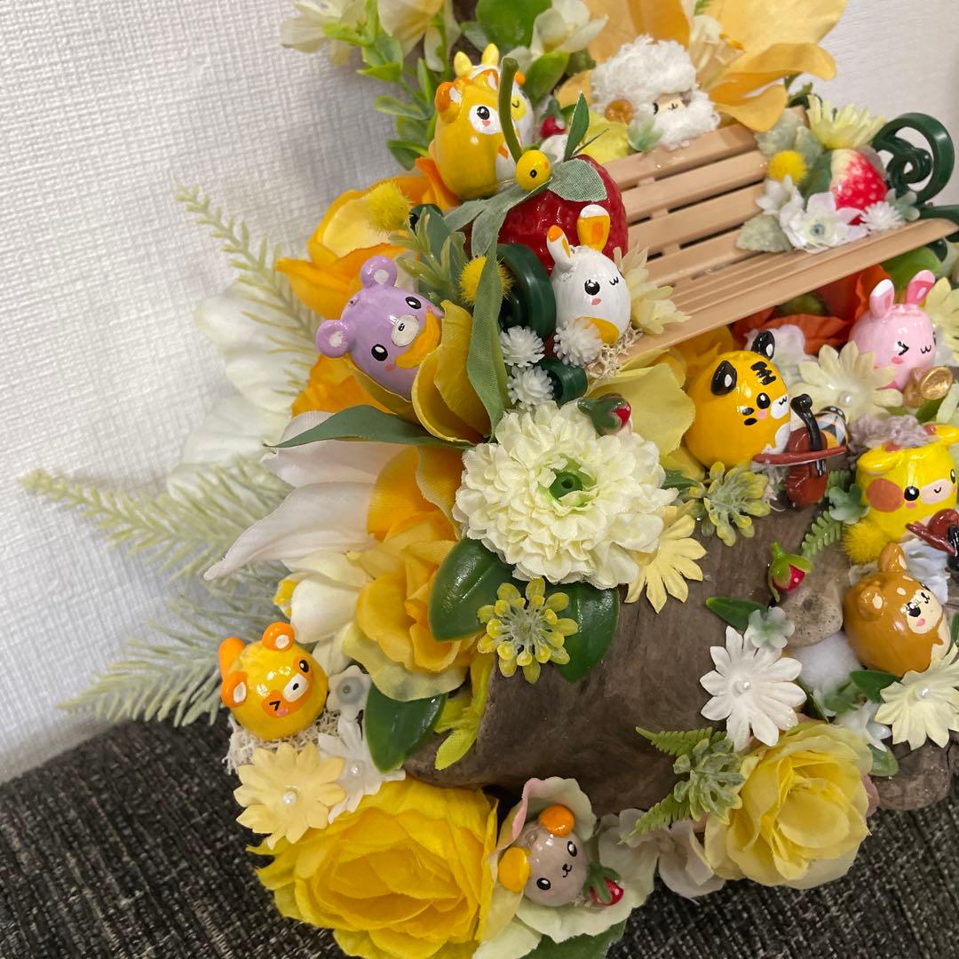 【一点もの】yuuさま専用です☆黄色とオレンジと白のお花の置物